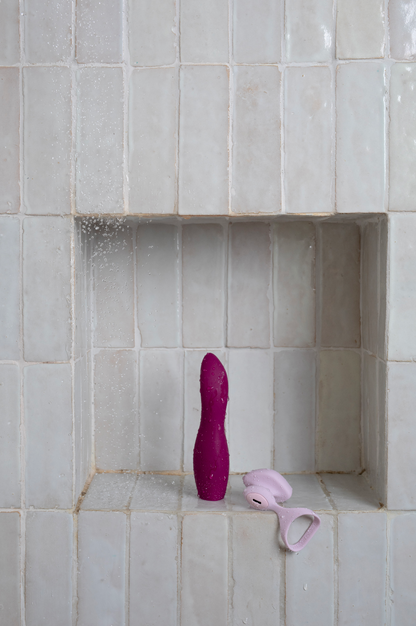 DIP - A Stylish and Ideal Vibrator to Start Exploring Your Body