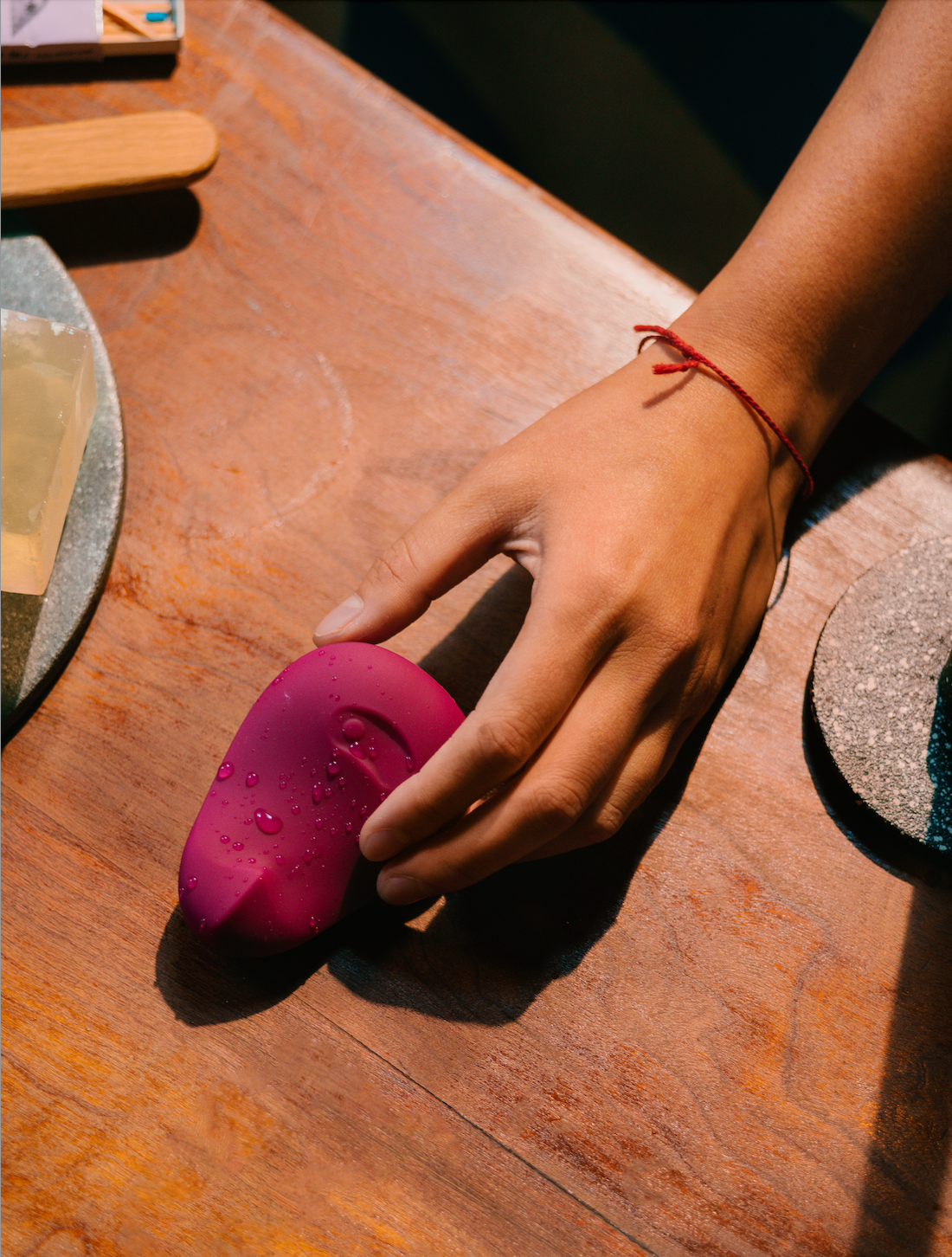 COM - A Wonderful Wand with an Irresistible Design